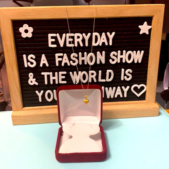 Dainty Heart Necklace - Picture 3 of 4